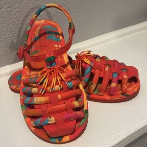 Farm Rio Tropical Tube Sandal, vibrant colors, women’s size 37 (8  US). NWOT